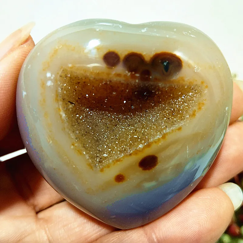 Natural Stone Crystal Agate Cluster Geode Heart Crystal Yoga Exercise Energy Healing Feng Shui Crystal Room Decor 3