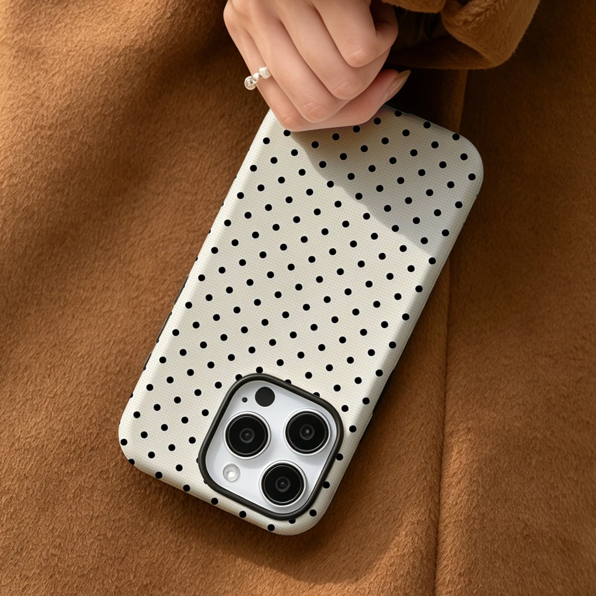 Korean Film-Inspired Polka Dot Cream and Black Hard Phone Case