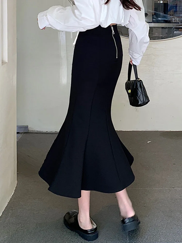 

Black fishtail half skirt women's spring and autumn 2024 new mid length high waisted split ruffled edge A-line wrap hip skirt