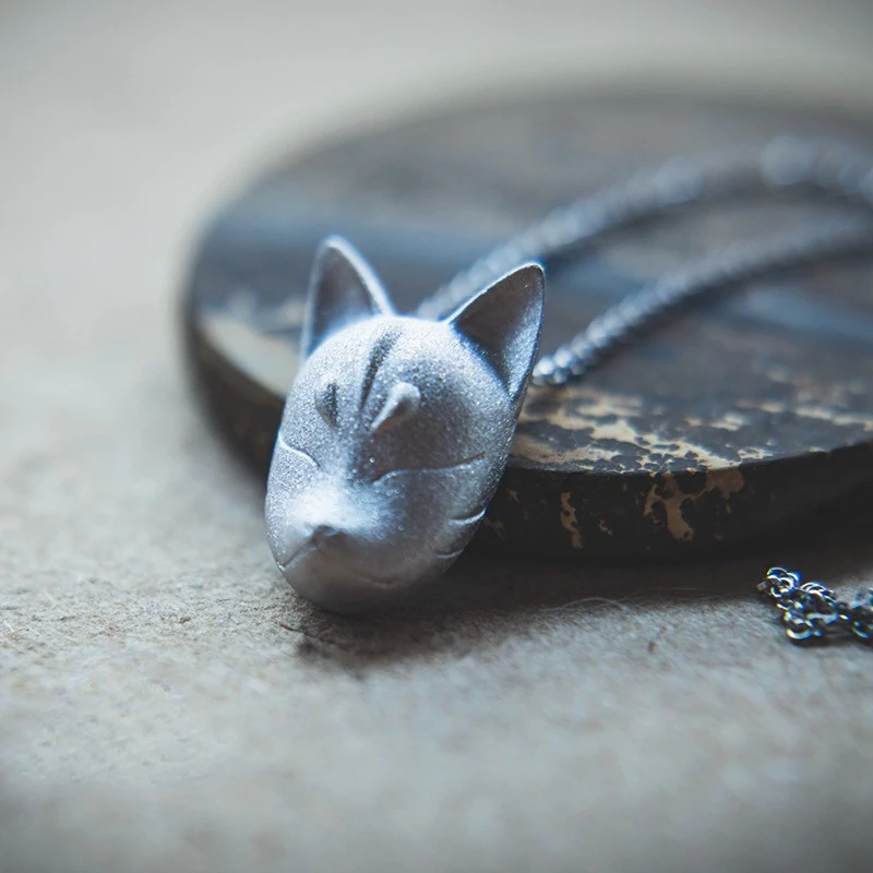 

New 2023 Vintage Masquerade Fox Necklace Women's Fashion Silver Sweater Chain Banquet Jewelry Accessories Christmas Gifts