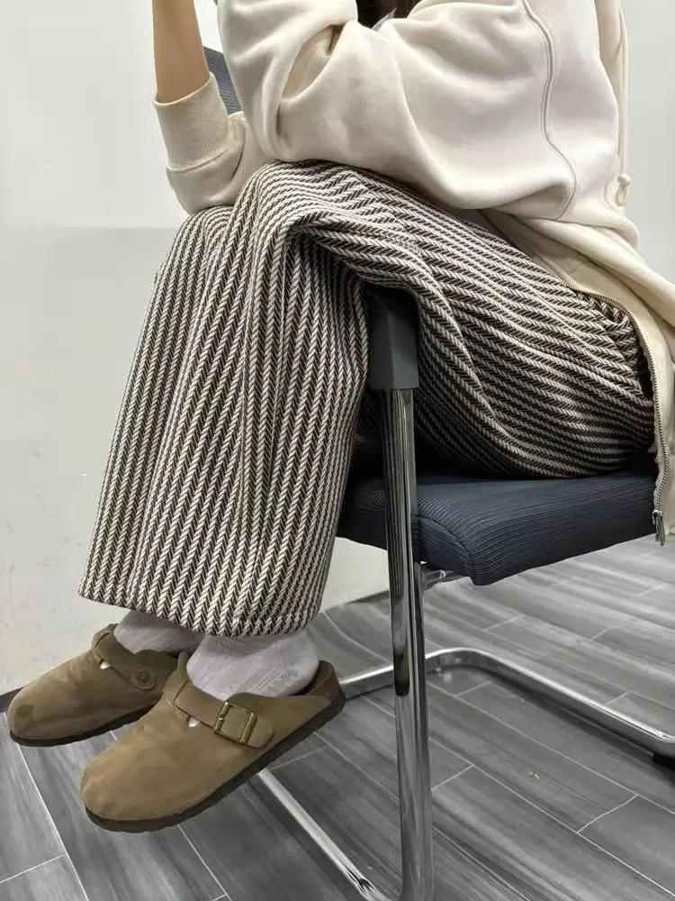 Pantaloni primavera autunno donna retrò a righe lavorati a maglia casual quotidiano semplici pantaloni a gamba larga a vita alta temperamento elegante femminile tutto-fiammifero 3