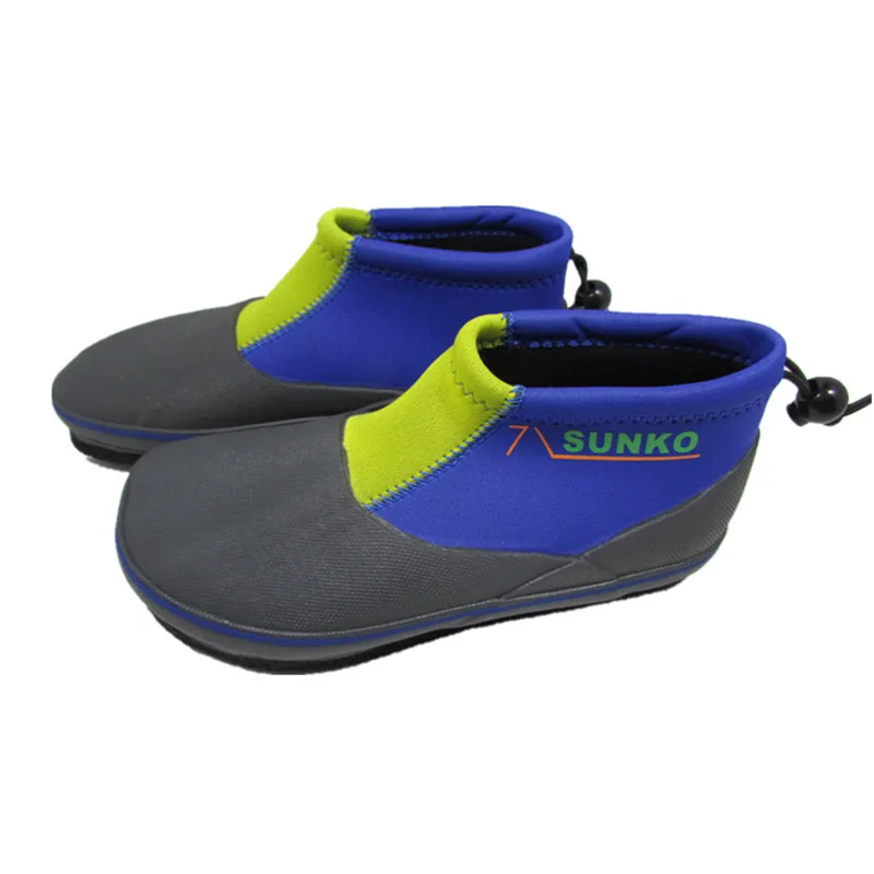 Fly Fishing Shoes Felt Sole with Nails Lock Shoelace Hunting Fishing Boots River Reef Rock Wading Shoes Hiking Waders
