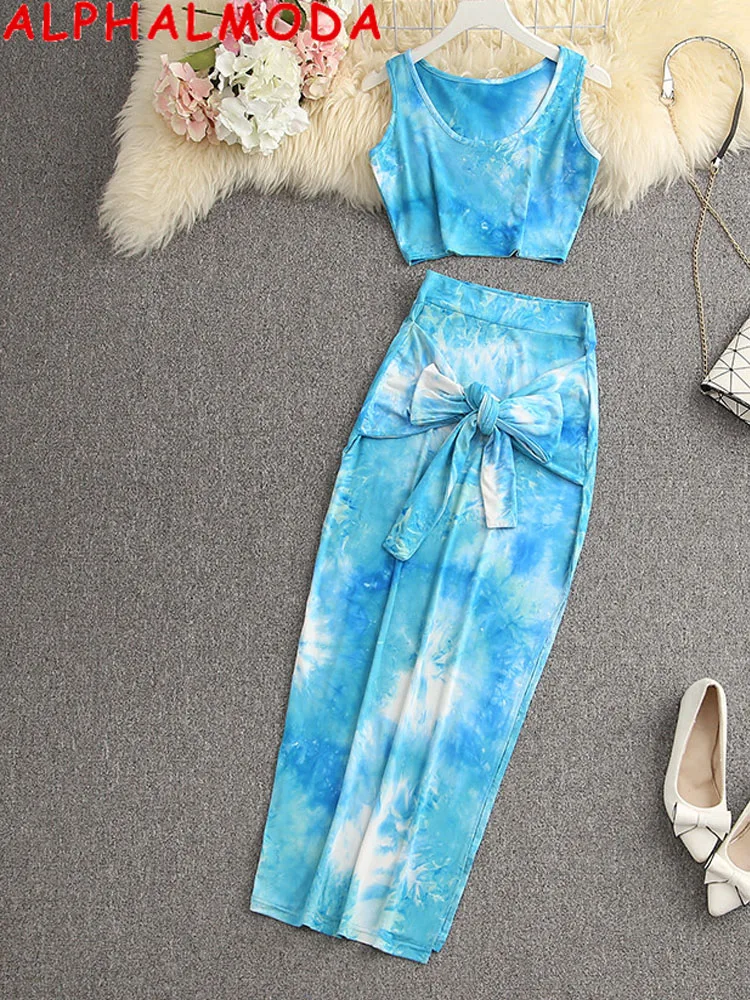 

Женский костюм ALPHALMODA, укороченный топ на завязках и юбка-карандаш с разрезом сбоку и бантом на поясе, 2 шт., 2021