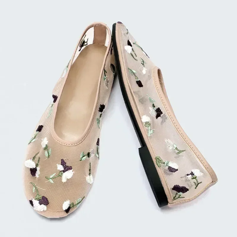 Hand Embroidered Flowers Designer Mesh Hollow Flats Ballet Shoes Women Summer Light Breathable Mary Jane Shoe Elegant Mules Shoe 3