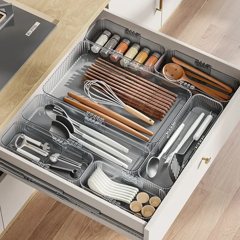 New Kitchen Drawer Storage Box Expandable with Partitions Knives Forks Cutlery and Cutlery Sorted and Organized Into Compartment
