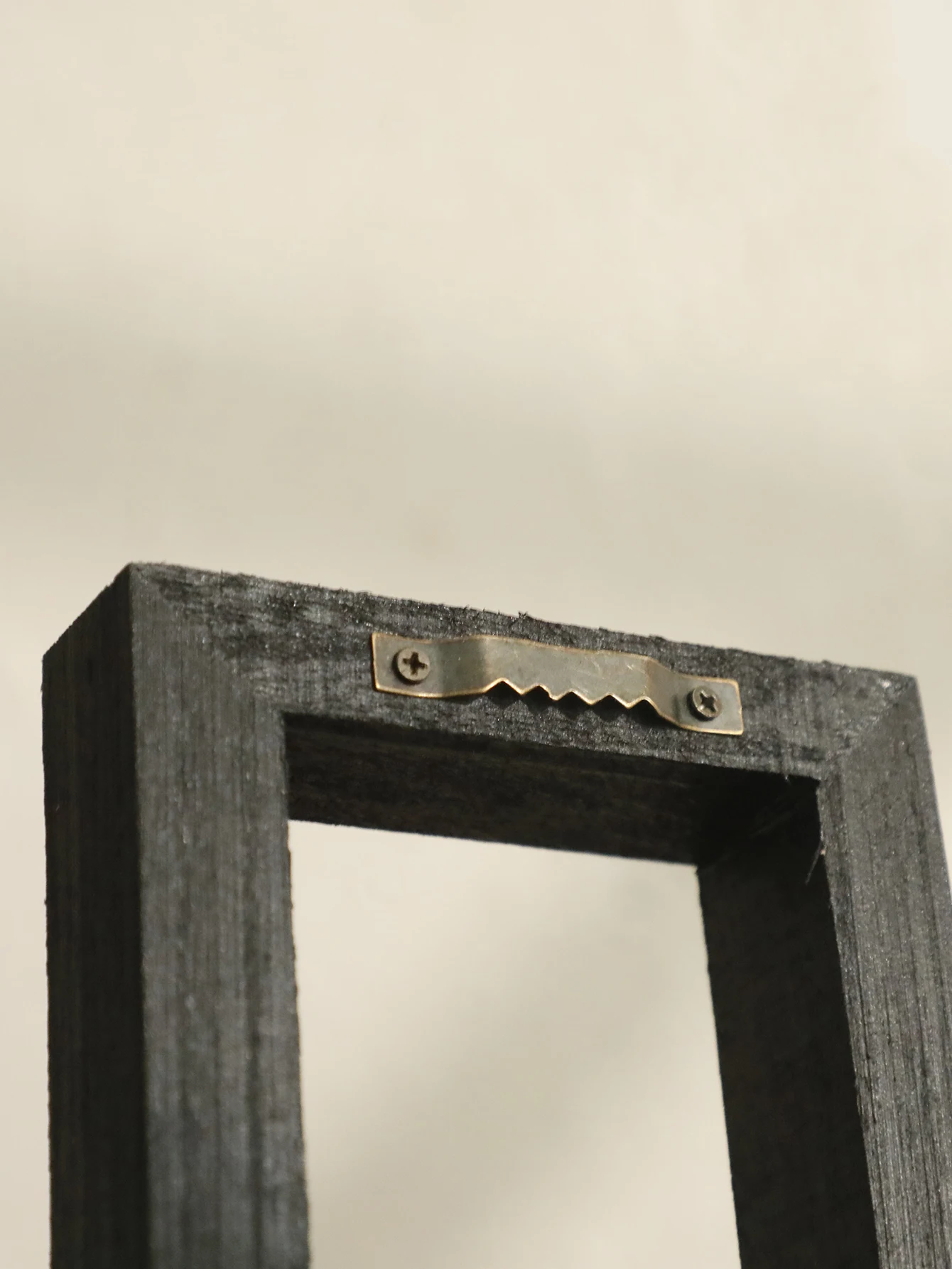 Easy to Install Candle Holder
