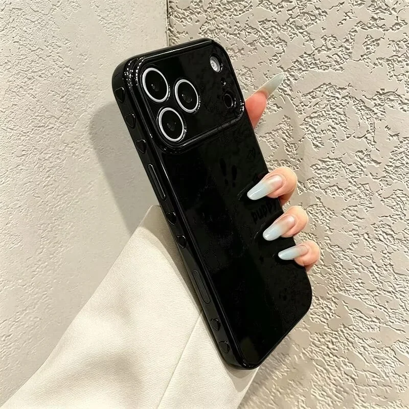 Heart-Shaped TPU Phone Case in Solid Color Silicone