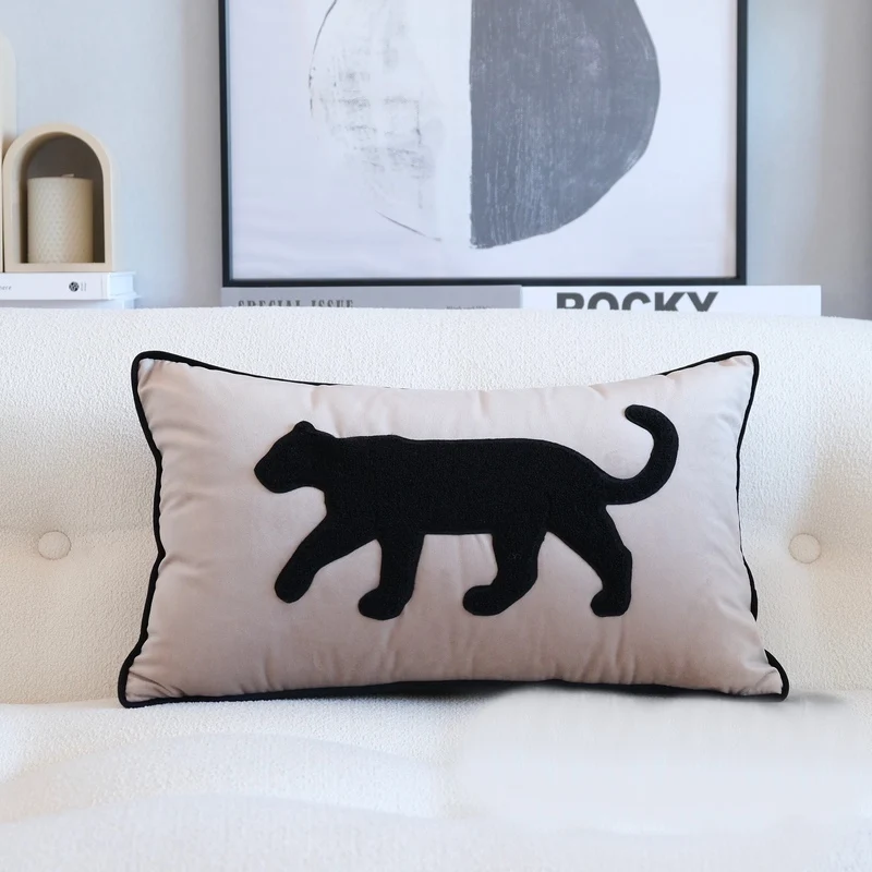 

Black Leopard Embroidered Pillow Cover Velvet Sofa Cushion Case Modern Simple Earth Color Soft Couch Chair Bedding Coussin