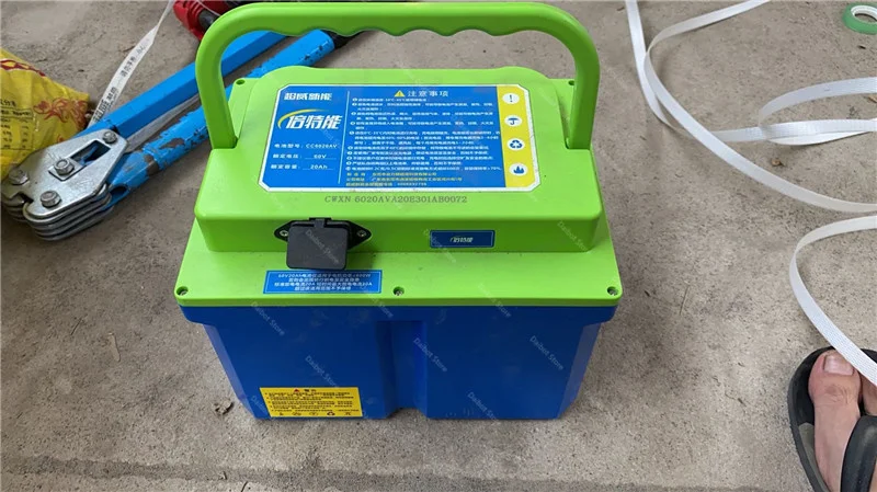 60V 20AH Removable Lithium Battery for Daibot 3 Wheel Electric Tricycle Scooter (2)