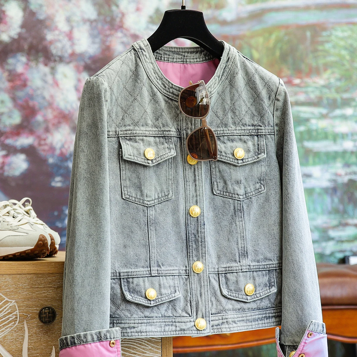 

Fashionable New Short Denim Jacket Female Fall and Winter Washed Retro Splicing Top 2023 Fall New High Street Temperament Coat