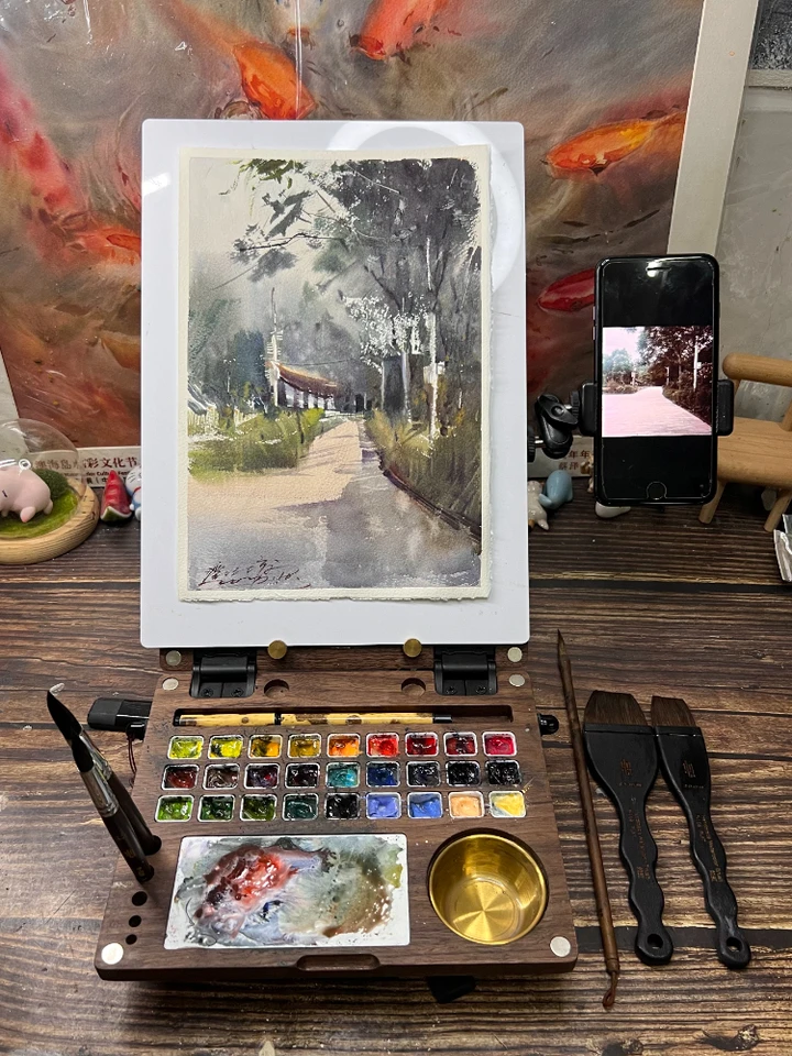 Mini Set Da Viaggio Per Acquerelli – Tavolozza In Legno 8x8 Cm Con Pennelli, Clip E Libro Da Disegno – Kit Completo Portatile - 3