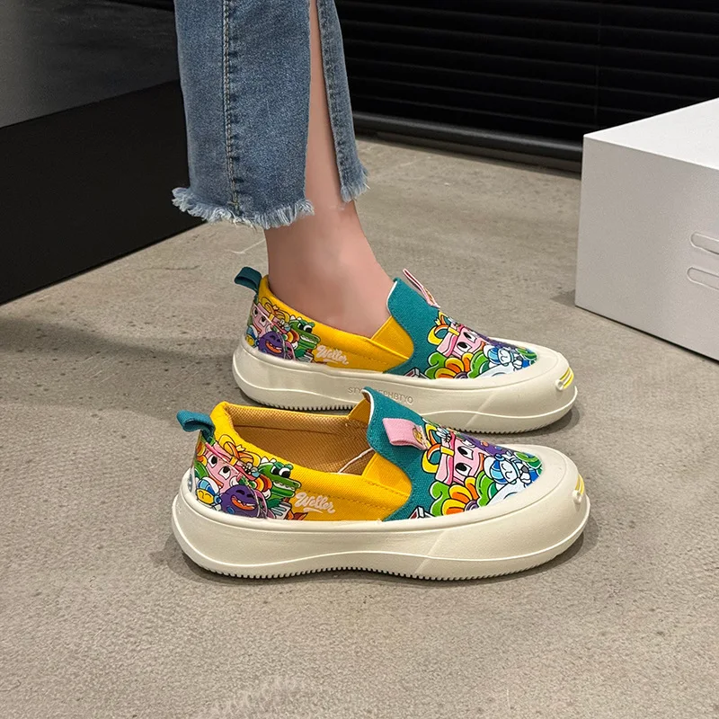 Girls Graffiti Personality Canvas Shoes Women Spring New Round Head Thick Sole Sneakers Outdoor Flats Slip-on Casual Loafers