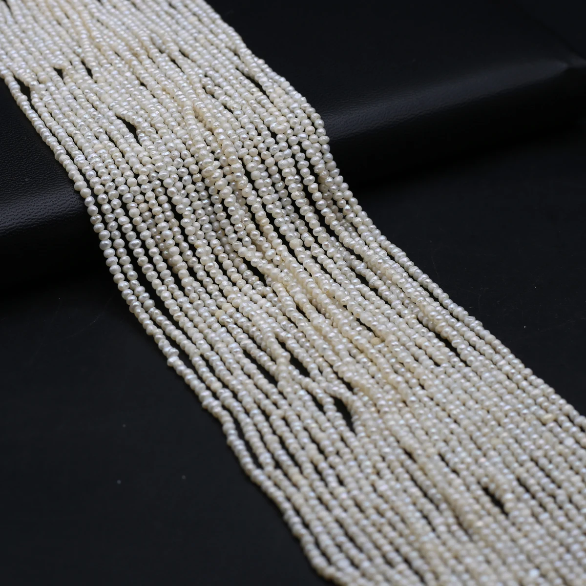 1,8–2 mm natürliche Süßwasserperlen, runde, glänzende Perle, lose Perlen für die Herstellung von DIY-Schmuck, Halskette, Armband, 35,6 cm – Detail 5