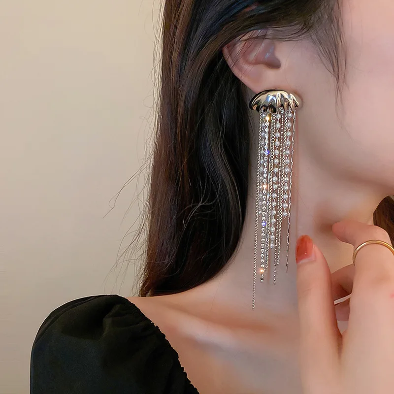 

U-Magical Temperament Long Tassel Imitation Pearl Beaded Dangle Earring Women Jellyfish Chain Metal Earring Jewelry Accessories