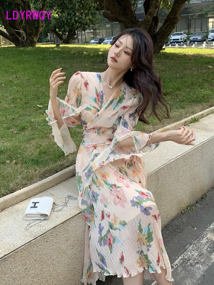 

Spring dress women's new temperament in 2023 is skinny and floral long-sleeved French dress