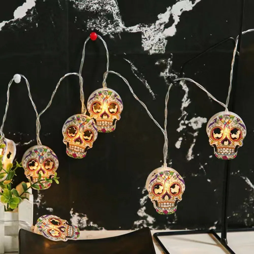 

Halloween Skeleton Head LED String Lights Painted Ghost Festival Atmosphere Lamp Terror Atmosphere Night Lighting Decor Lamp