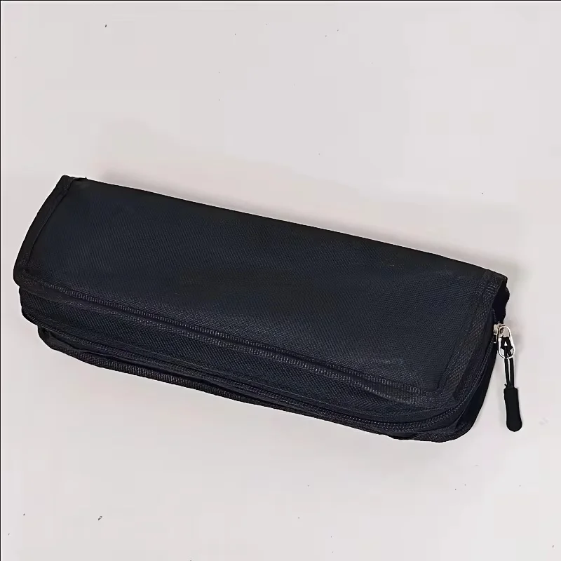 Tabouret pliant portable avec structure en fer robuste, idéal pour les activités de plein air comme le camping, la pêche et les pique-niques