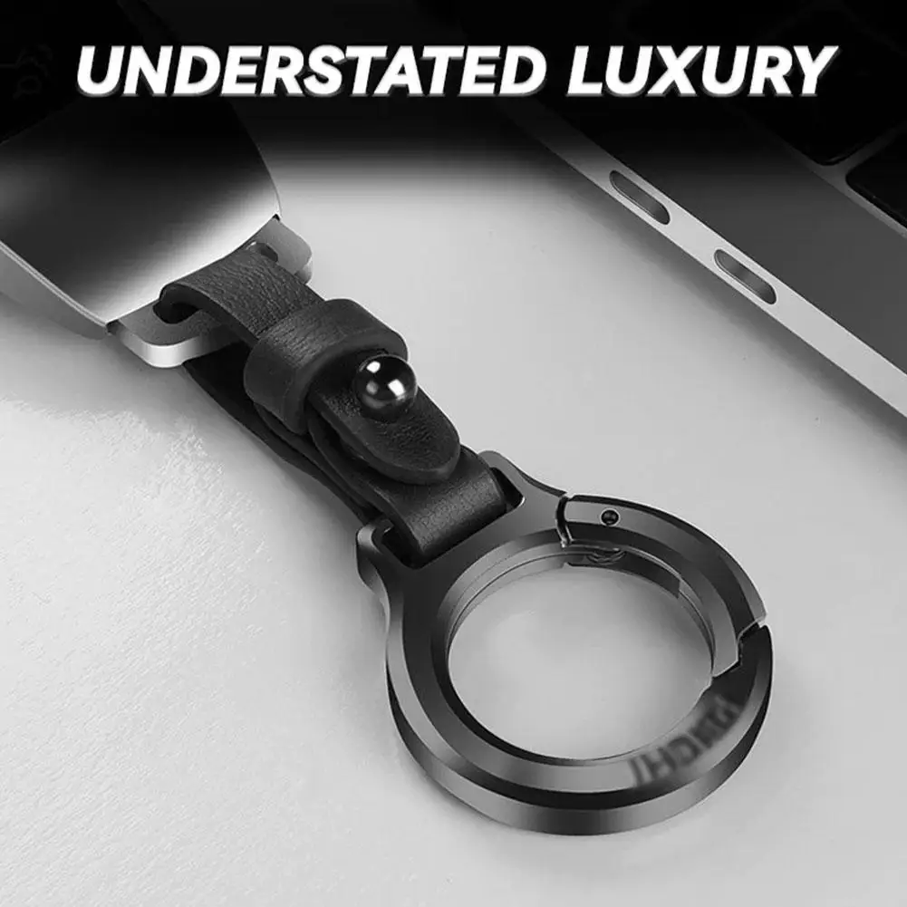 

Men's High-End Car Keychain Stylish Waist Hang Anti-Loss Keychain With Creative Pendant Design Car Accessoires