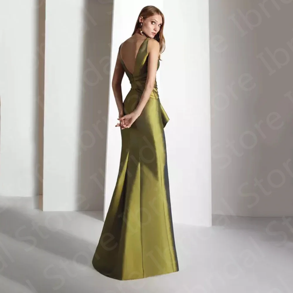 green emerald velvet dress Lavetir Emerald Sheath/Column Off-The-Shoulder Half Sleeves Mother of The Bride Dresses with Applique 2026 main image 0