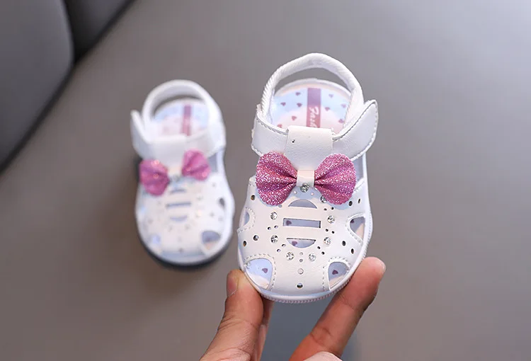 Chaussons Bébé Princesse - Sandales Souples Pour Fille, Semelle Caoutchouc - Taille Ajustable