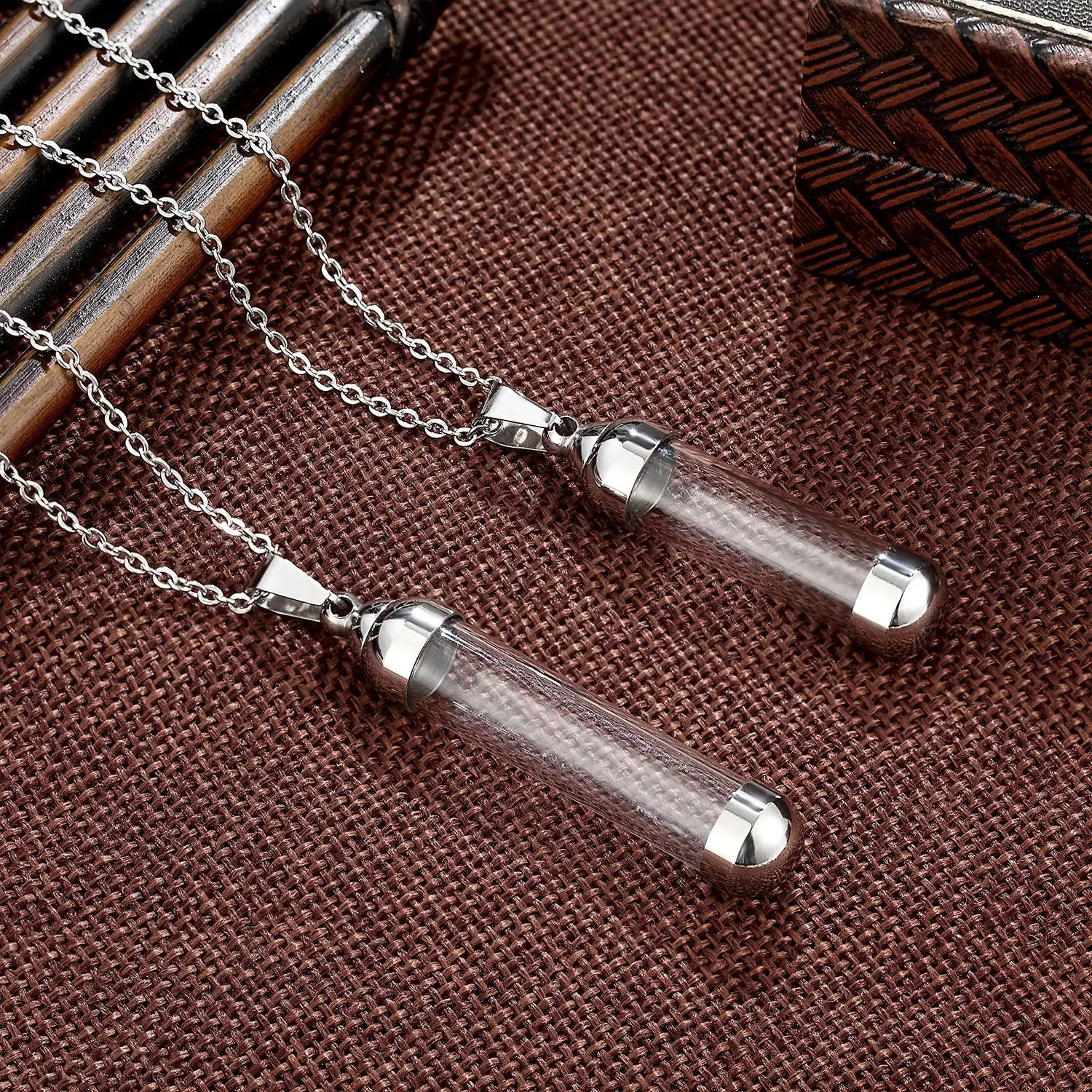 Gothic Blood vial necklace for couple lovers men women transparent glass bottle necklace be opened