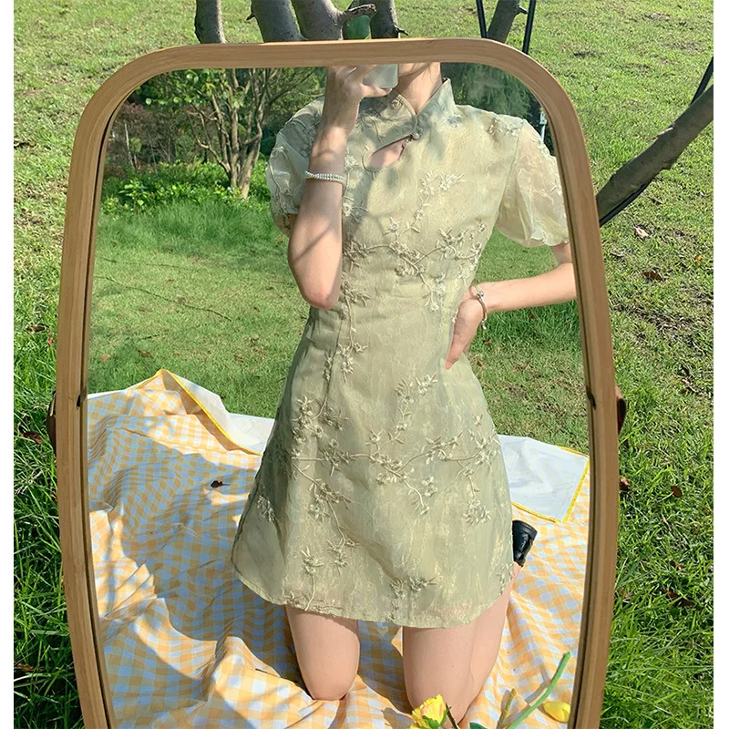 

2022 New Summer Women's Wear, French Bubble Sleeve Lace Sexy Mesh Perspective Chinese Style Cheongsam Birthday Elegant Dress