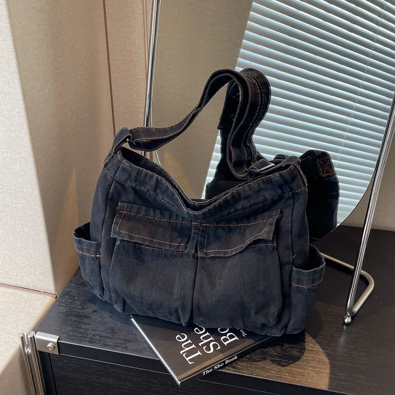 Women's Tote Bag Fashion and Leisure 2024 New Denim Commuter Large Capacity One Shoulder Diagonal Straddle Bag