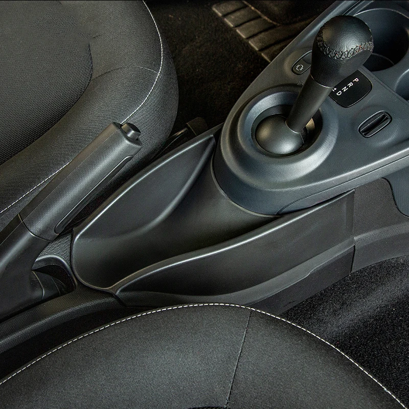 YIWANG ABS-Kunststoff Autotürgriff Aufbewahrungsbox Behälter Handschuh Auto  Organizer Für Benz Smart 453 Fortwo 2015-2019 : : Auto & Motorrad