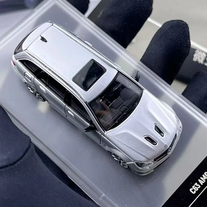 킹 모델 1:64 벤츠 C63 AMG S204 에스테이트 블랙 실버 합금 다이캐스트 자동차 W204 왜건 핫 스테이션 왜건 크리스마스 선물 자동차 문화