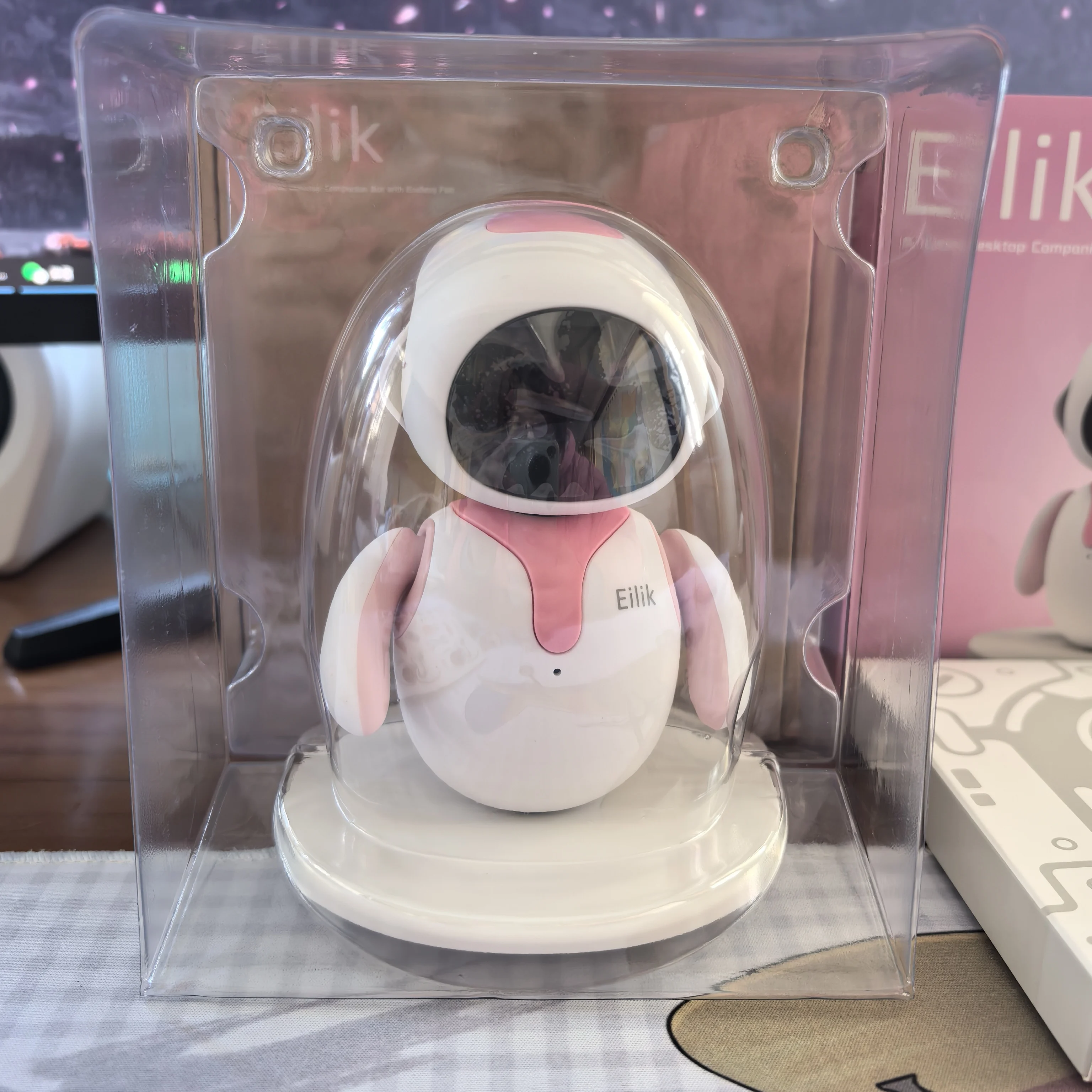 Eilik Duo (ピンク+ブルー) 可愛い表情豊かなペットロボット Amazon | ENERGIZE LAB Eilik – Cute Robot Pets for Kids and
