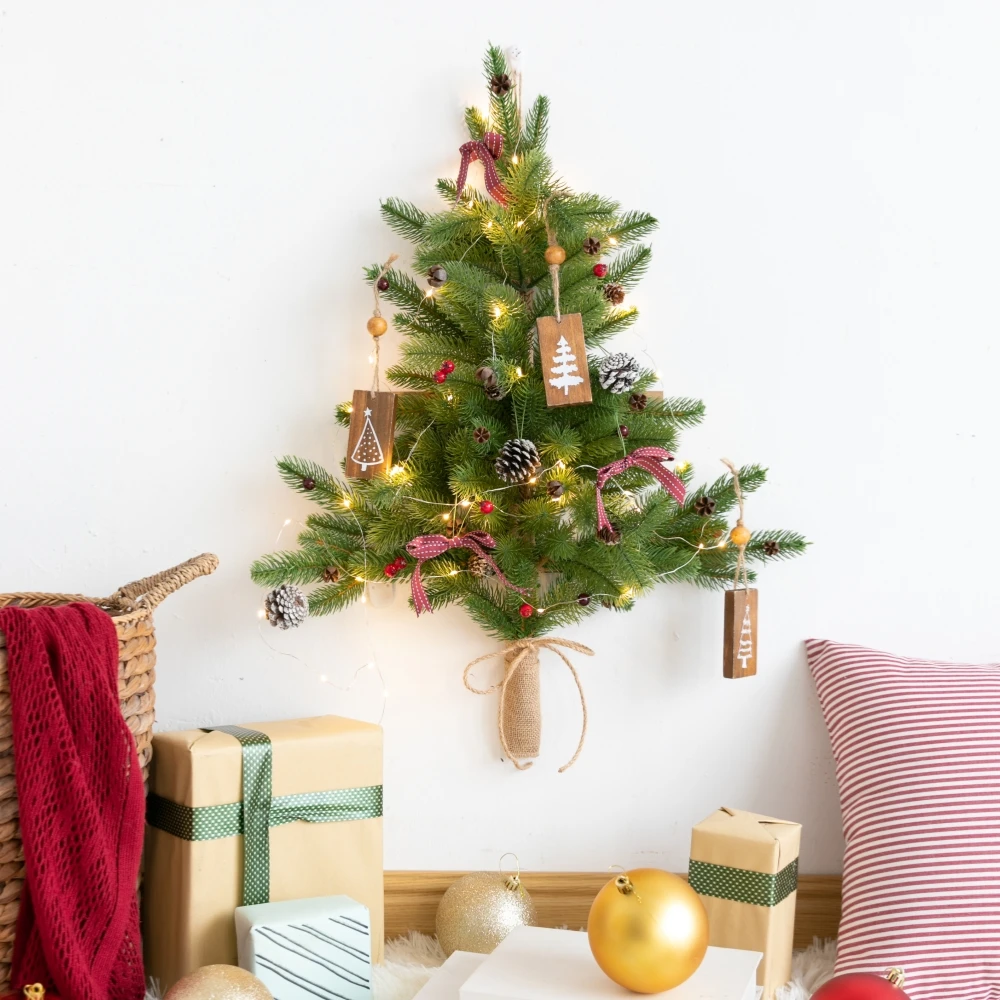 Creative DIY Small Wall Christmas Tree LED Light String: The Perfect  Solution for Space-Smart Christmas, image size:1000x1000