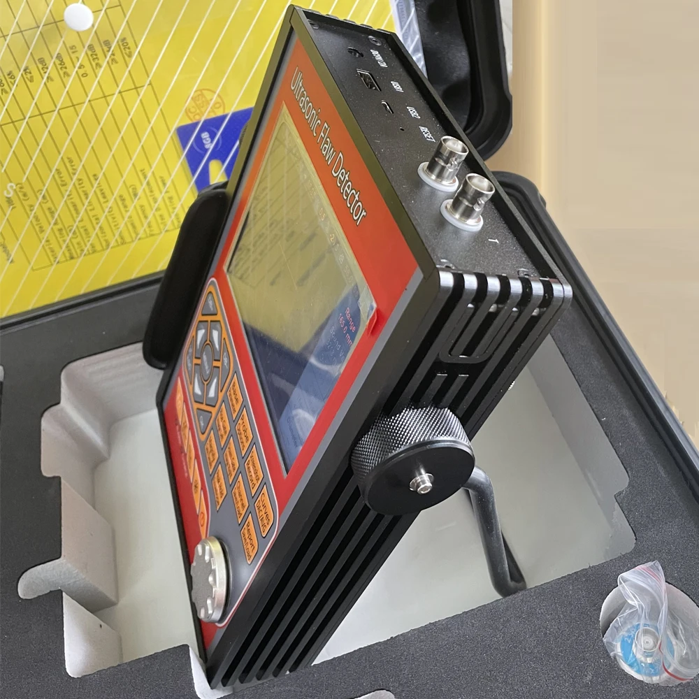 Portable NDT Digital Ultrasonic Flaw Detector Meter Range 0~15000 High-speed Capture Automated Calibration Automated Gain YCL680