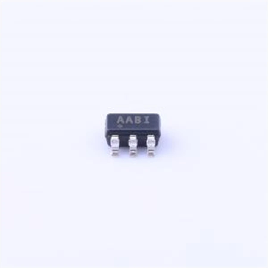 MAX828EUK+T