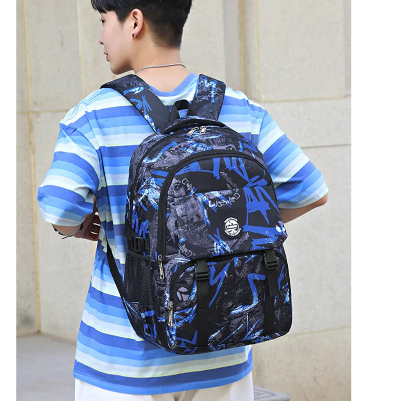 middle school bag for a boy cool camouflage backpack with many pockets waterproof large capacity School backpacks for teenagers 2