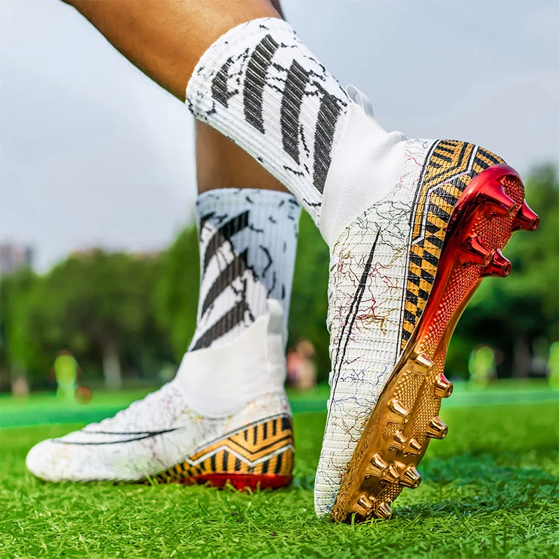 Man's Football Boots Gold High Ankle Outdoor Cleats FG/TF Soccer Shoes Indoor Grass Cleats Training Match Sneakers EUR 35-47#