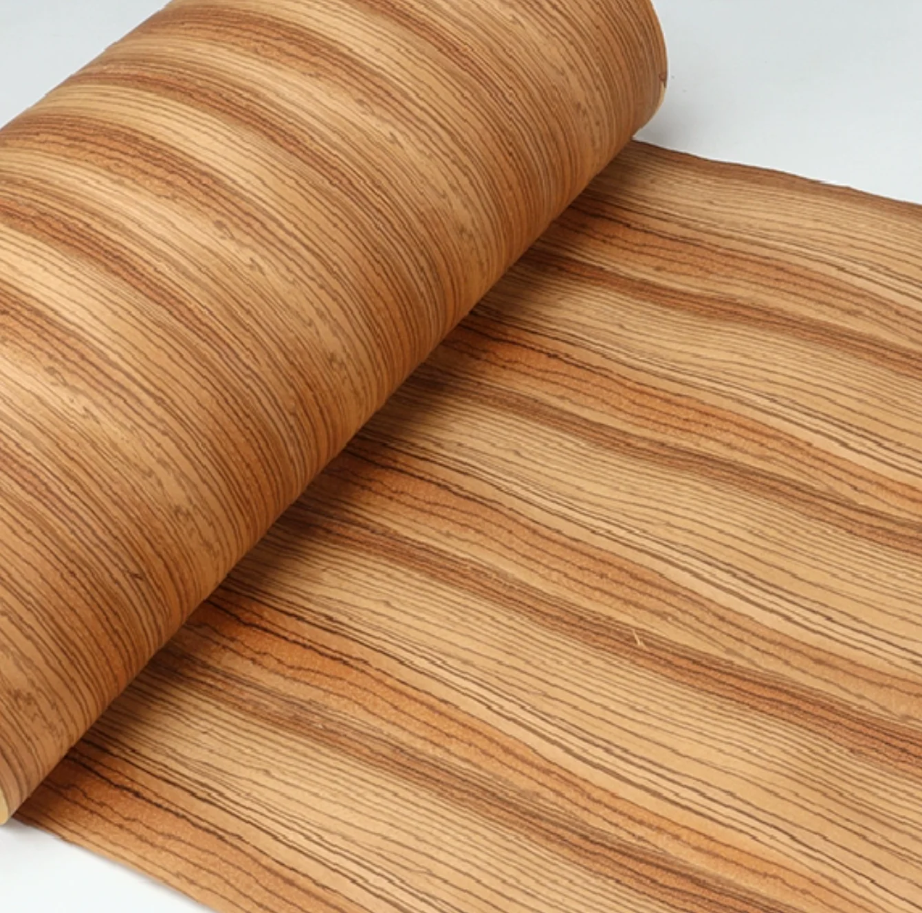 

L:2.5meters Width:580mm T:0.3mm Natural Zebra Straight Grain Wood Veneer for Furniture High End Fashionable Wood Veneer