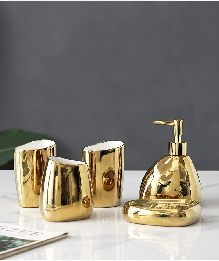 Ensemble de céramique 2