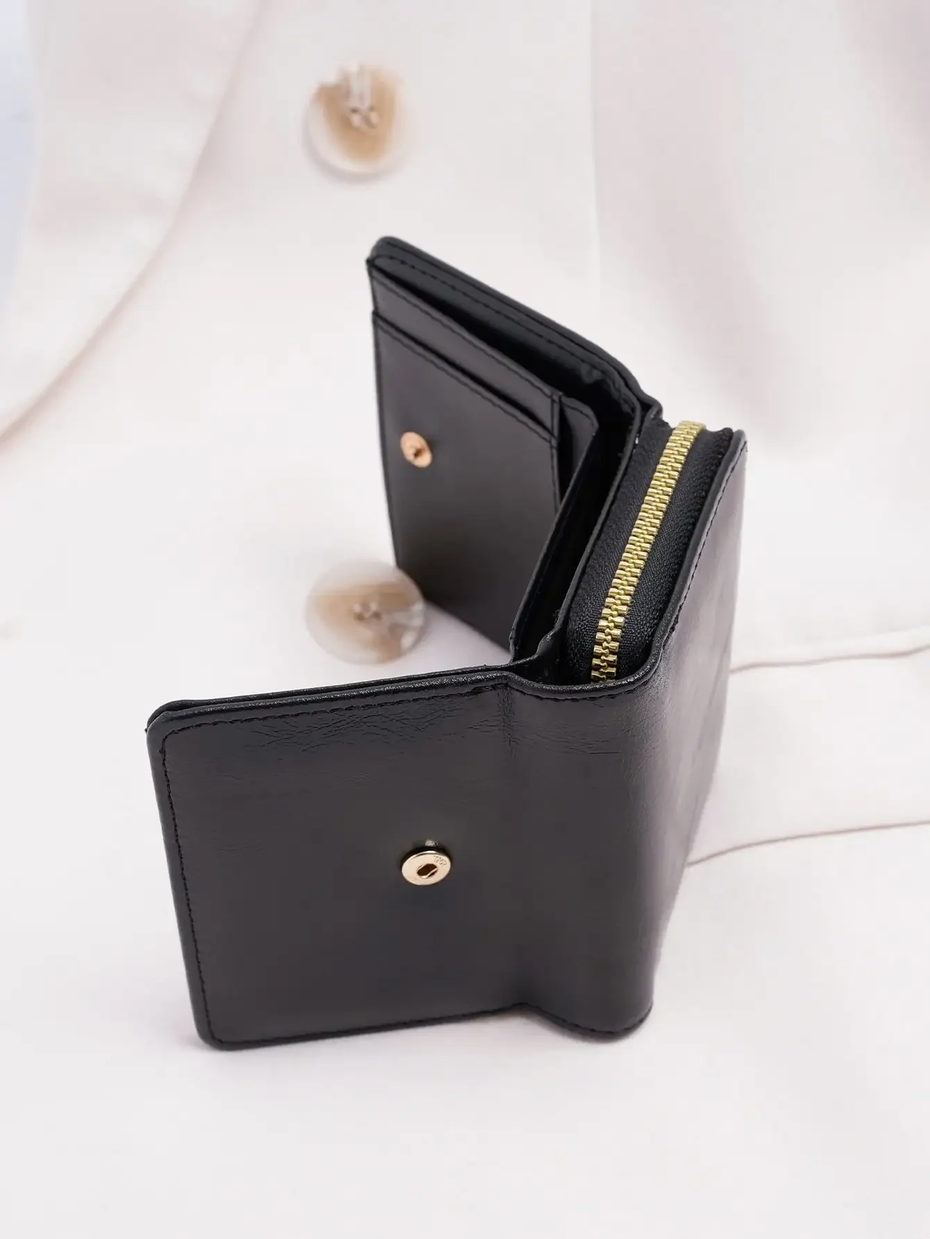 1pcs Women's Fashion Leather Trifold Wallet Credit Card Wallet Coin Purse Suitable for Girls White Collar Students Daily Use 5