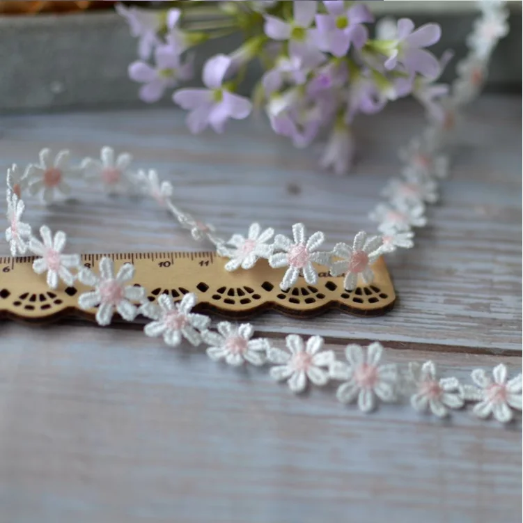 2 Meters Daisy Flower Gold Embroidered Lace Fabric Lace Trim Ribbon Handmade DIY Sewing Supplies Craft Costume Decoration lace ribbon lace fabric lace sewing accessories lace sewing supplies lace accessories lace decoration clothing craft accessories