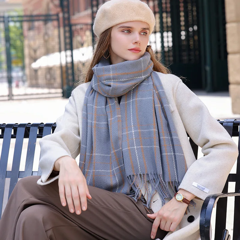 

Plaid Print Scarf Autumn Winter Warm Shawl Women Clothing Fashion Classic 2023 New Scarf Soft Cashmere Scarf Lady Tassel T443