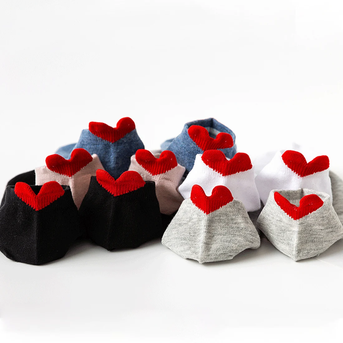 

1Pair Women Socks Harajuku Female Cotton Ankle Socks White Heart Socks Cute Girls Students Comfortable Casual Short Socks