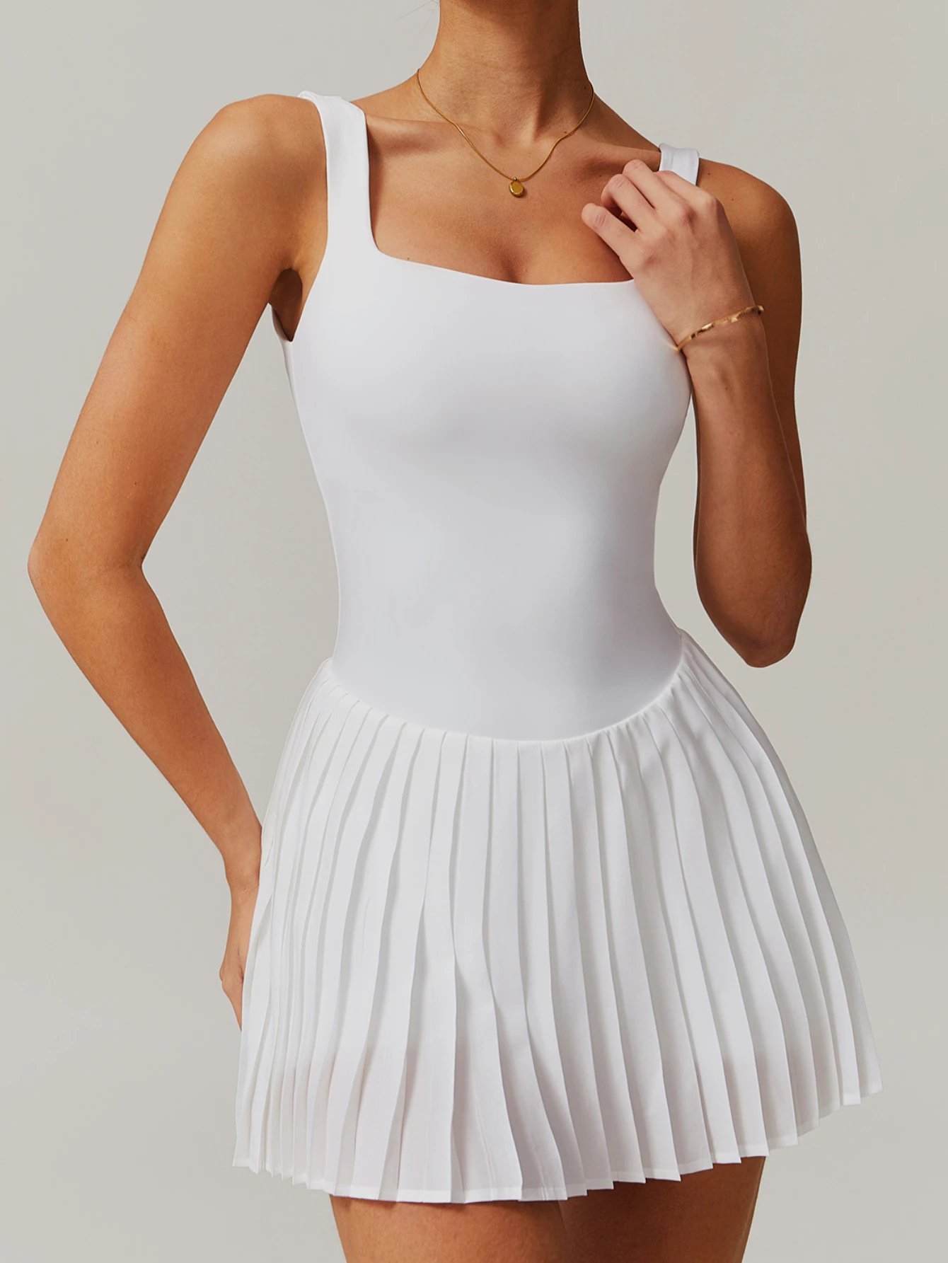 Fake Two Tennis Dresses Women's Solid Color Sports Yoga Dress Anti-exposure Liner Shorts High Waist Pleated Skirt with Pocket