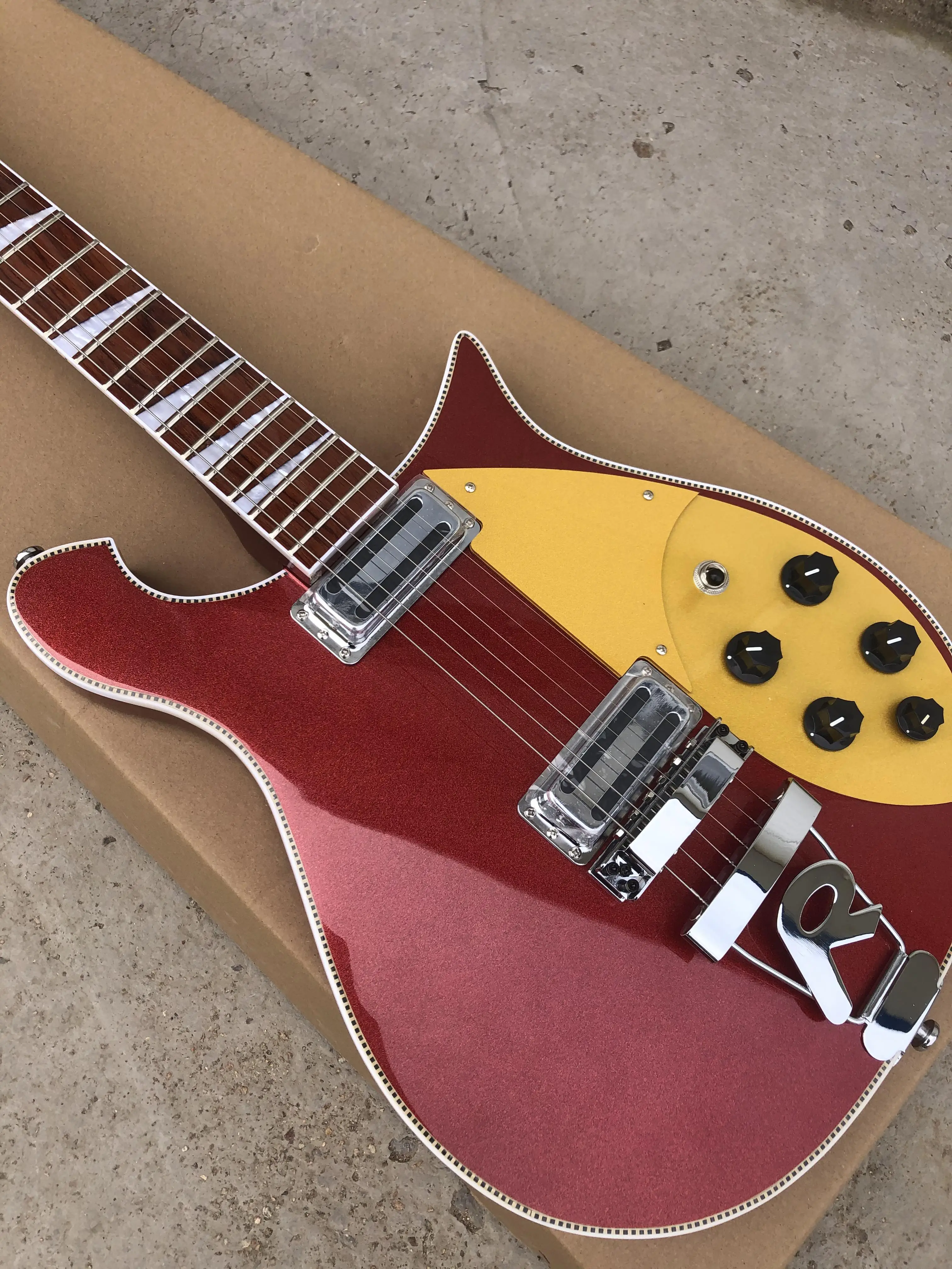 あかねRickenbacker 660 Ruby Red あかねRickenbacker 660 Ruby Red Rickenbacker 660/12 12-String Ruby