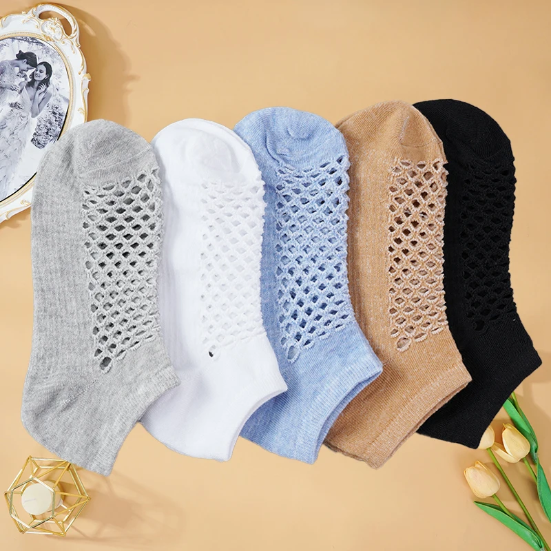 

3 Pairs/Lot Men Hole Socks Spring Summer Breathable Cave Personality Casual Soft Thin Low Cut Short Large-Mesh Ankle Funny Sock