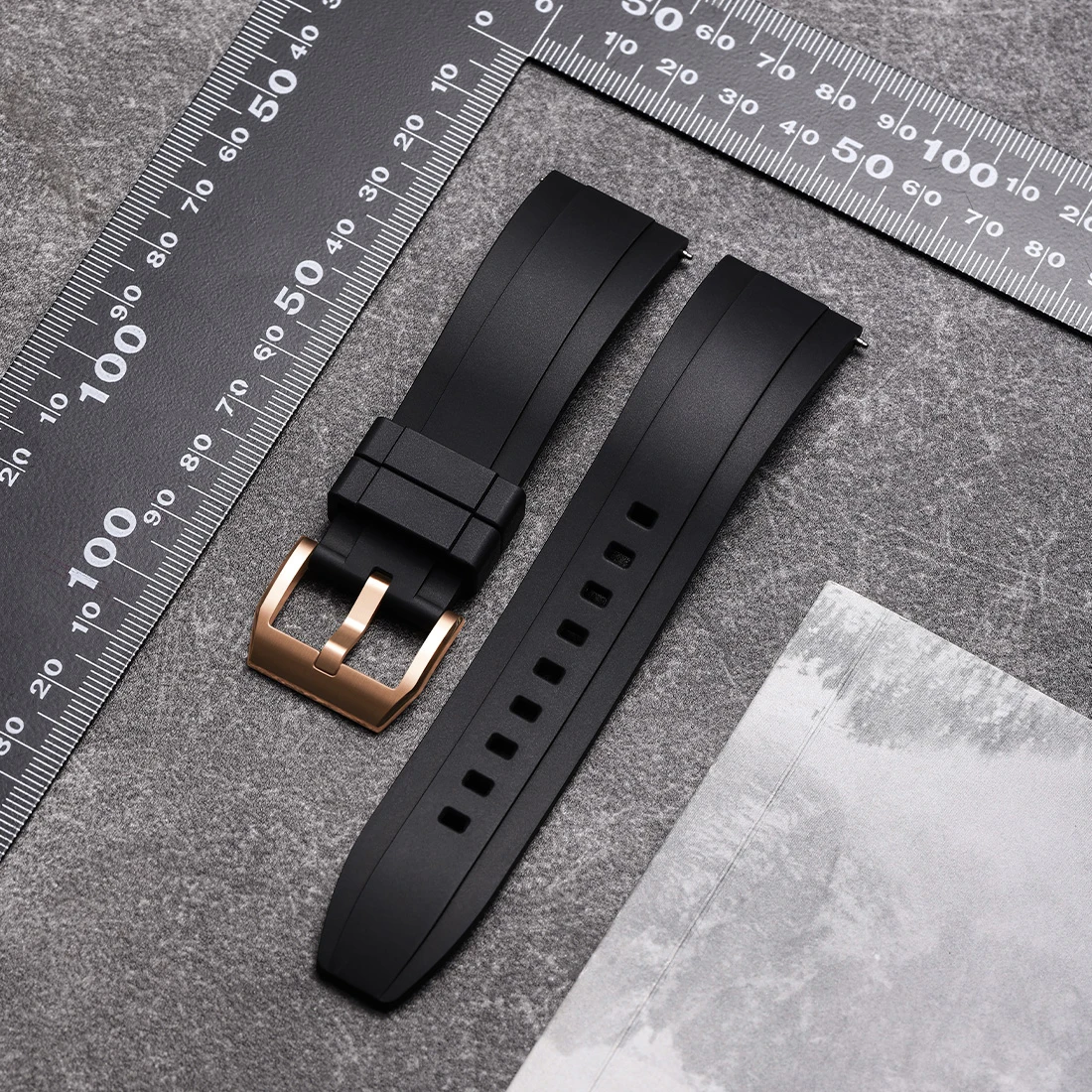 Versatile Quick Release Rubber Watch Strap - Premium Smart Watch Band Accessory
