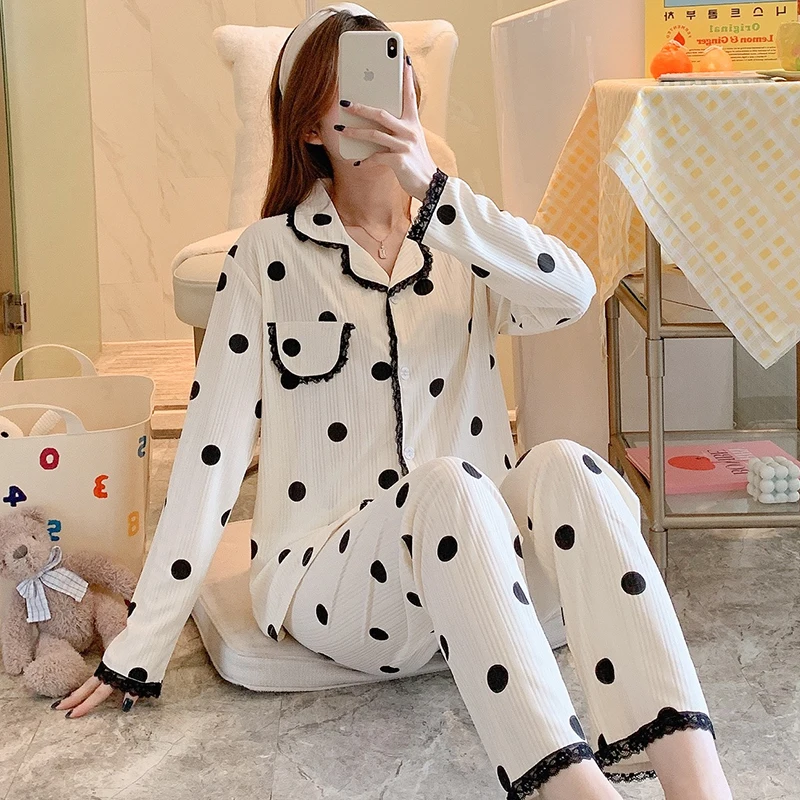 Pajamas women ins spring and autumn new suits thin lace cardigan lapel 180g milk silk pit strip long-sleeved home clothes