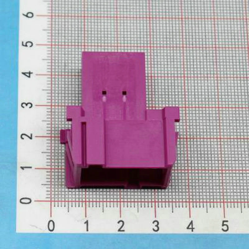 

5PCS Original Tyco connector 1-965641-4 6P purple male shell