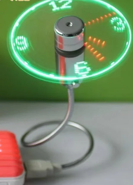 Intelligente Echtzeit-Wohnheim-Schnittstelle holographische Uhr Projektionsventilator Büro kleine Desktop-Beleuchtung_voghion.com