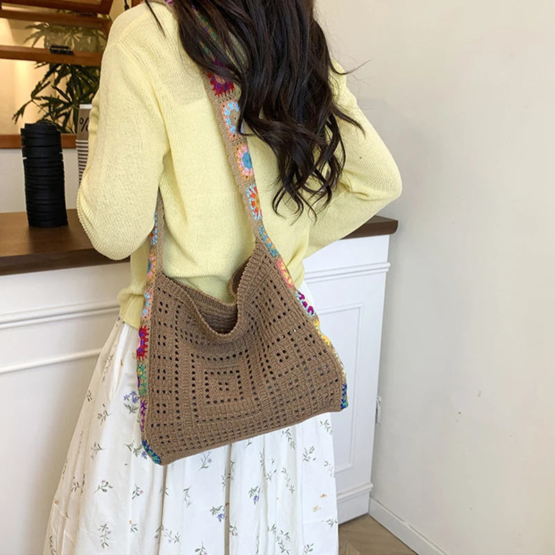 Large Capacity Boho Tote Bag Trendy Floral Crochet Handbag Vintage Multicolor Cut-out Knitted Handbag Fashion Hollow out Bag