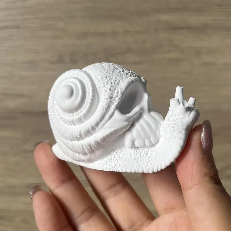 Snail Candle Mold Halloween Skull Snail Silicone Molds Non Stick Halloween Crafts Making Aid For Clay Soap Wall Decoration